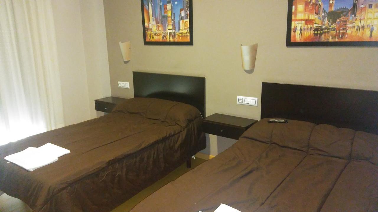Hostal Restaurante Vial Ourense Eksteriør billede